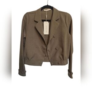 Brown and White houndstooth blazer. China Brand Qianfanni Size Small